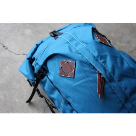 OVERNIGHT 35 (Blue/Coyote Brown)