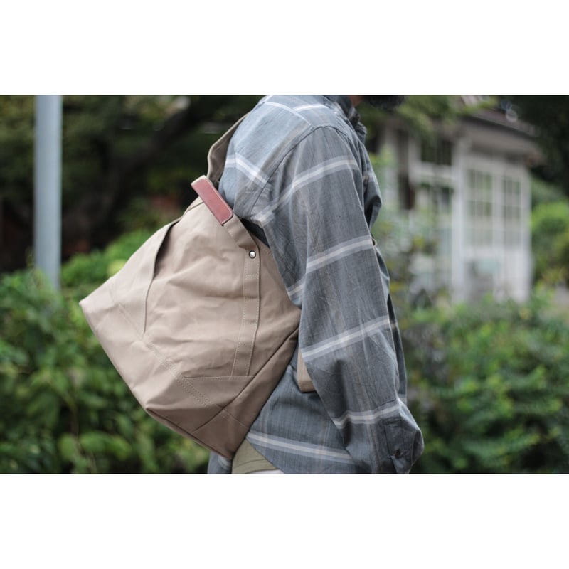 gron L size (Beige/leather handle) | ripa