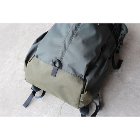 OVERNIGHT 35 (Khaki/Khaki)