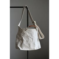 gron L size (White/leather handle)
