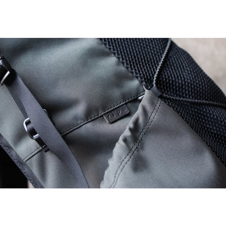 OVERNIGHT pack  / mesh (Charcoal Gray/Black)