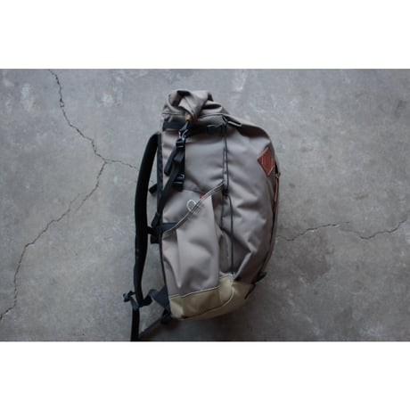 OVERNIGHT 35 (Fawn Beige/Beige)