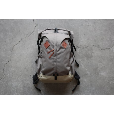 OVERNIGHT 35 (Fawn Beige/Beige)