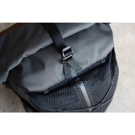 OVERNIGHT pack  / mesh (Charcoal Gray/Black)