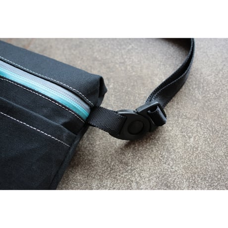 HOBO SACOCHE (col/Black)