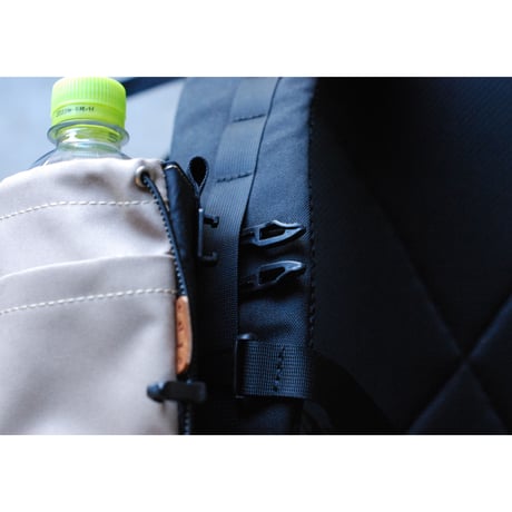 Bottle holder (Fawn Beige/Mustard/Blue)