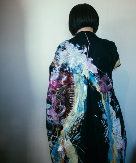 《0＜nisai+α≦Y》 riri zip painted coat / formed black