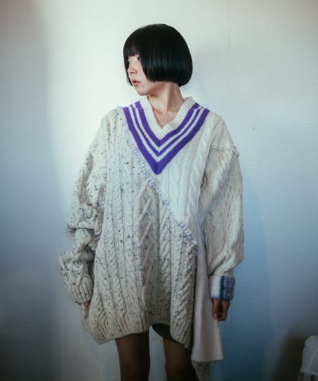 "私が握れたのはあの人のコートの袖だけ" I held the sleeve of that person's coat as I walked, Rebuild by vintages