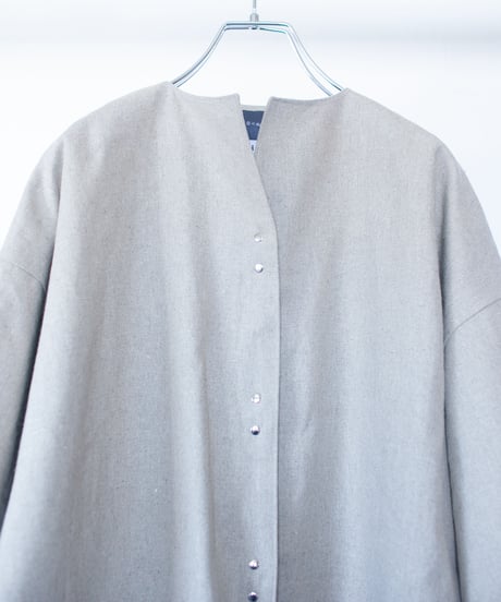 《0＜nisai+α≦Y》 metal hook paint half-sleeve shirt jacket / beige linen