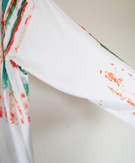 "色彩手刷りと刻まれた名のロンT 2024年版 第九色" T-shirt with hand-printed colors and engraved name