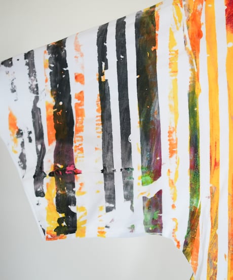 "色彩手刷りのTシャツ 2024年版 第四色" T-shirt with hand-printed colors