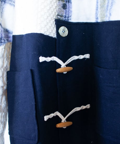 "ニットに侵食されてるコート" A coat eroded by knitwear, Rebuild by vintages