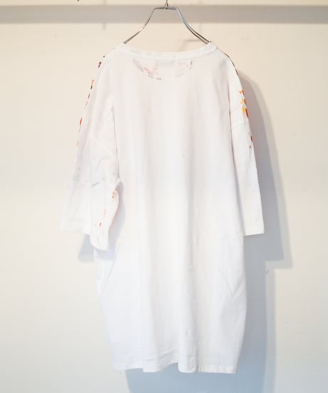 "色彩手刷りのTシャツ 2024年版 第二色" T-shirt with hand-printed colors