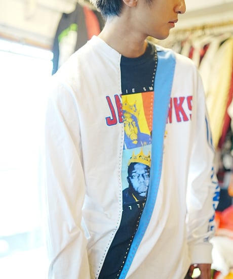 "音楽が鳴ってる" The music is playing, rebuild by vintages