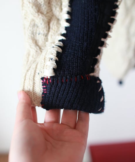 "赤と青が交わる明滅" In the light and shadow where red and blue intersect knit, Rebuild by vintages