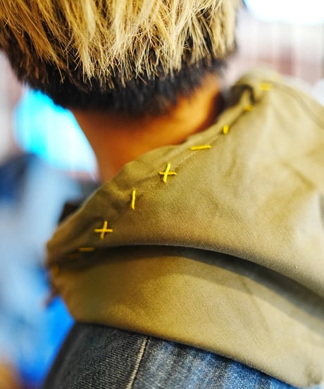 "春は背中から訪れる" Spring has come from back, Rebuld by vintages