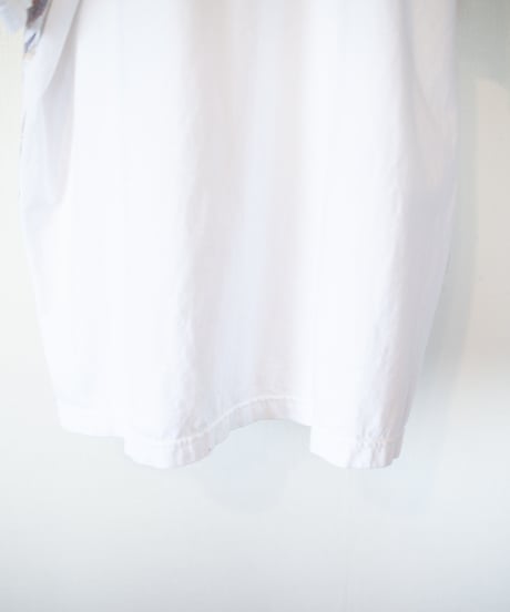 "光と色彩記録の箔手刷りTシャツ 第二色" T-shirt by Analog silk screen overlay blurring hand-print