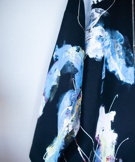 《0＜nisai+α≦Y》 riri zip painted coat / formed black