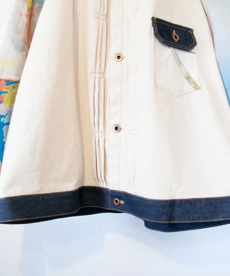 《nisai × soma komatsuno》"おわらない色彩" Patchwork and paint oversized jacket inspired by denim