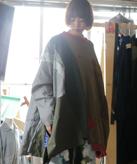 "柳と桃の不純異装交遊" Willow and peach pullover, reconstructed from mix vintages