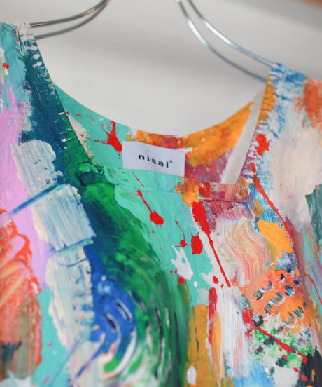 "色を再構築する" reconstruct the colors, Hand-painted based on French One-piece