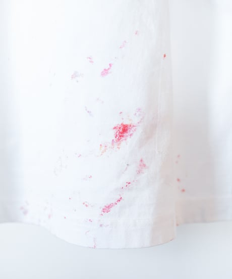 "色彩手刷りと刻まれた名前のTシャツ 第八色" T-shirt with hand-printed colors and engraved name