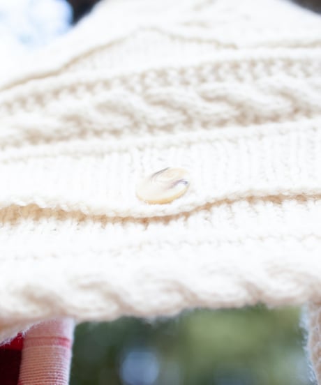 "やさしい花" Vintage knit Rebuild Muffler by kindful flowers