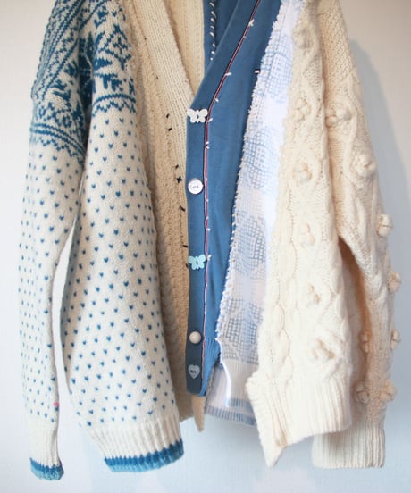 "君が笑う、遊ぶ青いカーディガン" Blue cardigan to play around, Rebuild by vintages