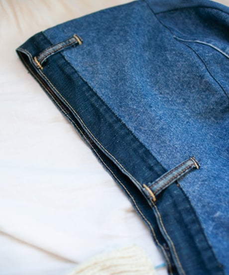 "つぎはぎのデニムニットフードマフラー 第五色" Patchwork denim knit hooded muffler, Rebuild by vintages