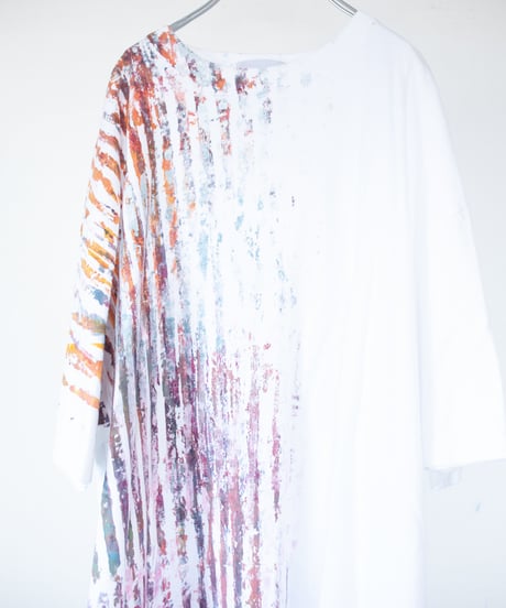 "色彩記録の手刷りのTシャツ 第四十色" T-shirt by Analog silk screen overlay blurring hand-print