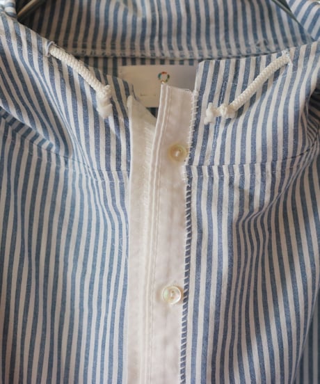 "天使のフリをする" Shirt Coat pretending to be an angel