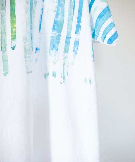 "草木が濡れる音" The sound of grass getting wet, Hand-printed silk-screen T-shirt