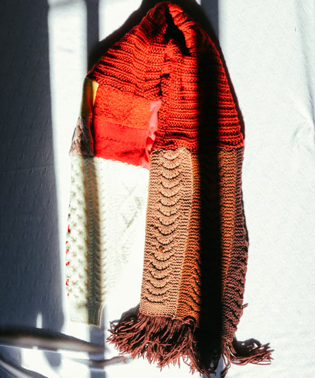 "手紡ぎとフランス" Vintage knit Rebuild Muffler by French antique and Hand-spun yarn Stitch