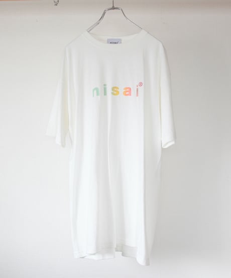 "色彩の名を刻んだTシャツ" T-shirt with the name of color