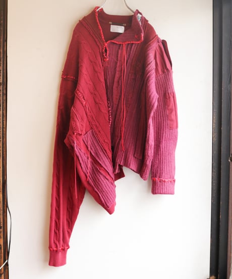 "群赤" crowd red knit, reconstructed from red knit vintages