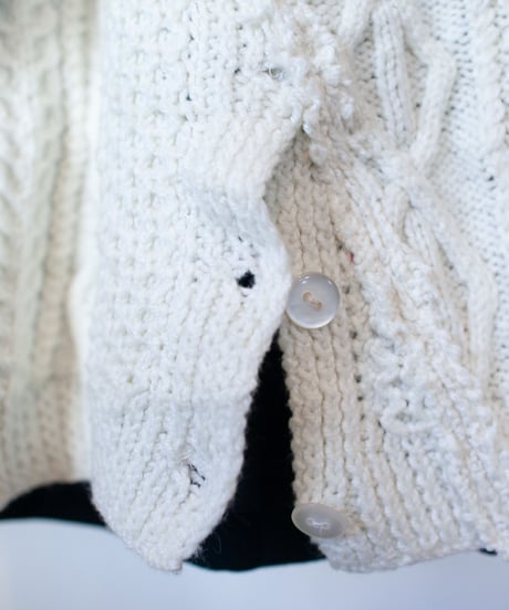 "ニットに侵食されてるコート" A coat eroded by knitwear, Rebuild by vintages