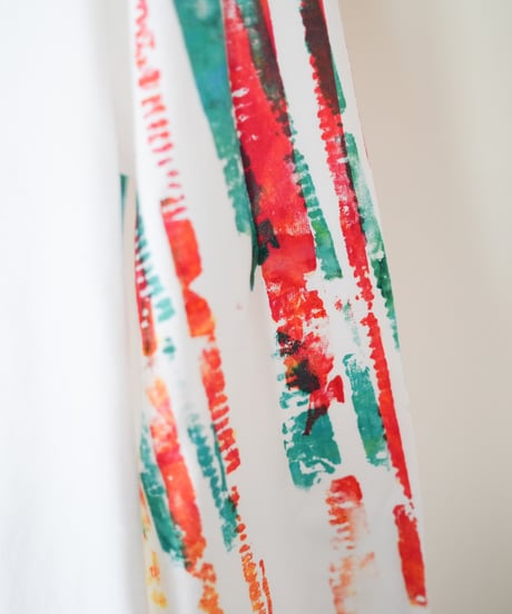 "色彩手刷りと刻まれた名のロンT 2024年版 第九色" T-shirt with hand-printed colors and engraved name