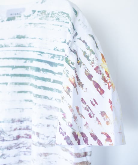 "色彩記録の手刷りのTシャツ 第十九色" T-shirt by Analog silk screen overlay blurring hand-print