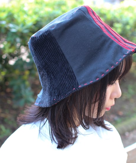 "決意" Black patchwork with Red Stitch hat, Rebuild by vintages