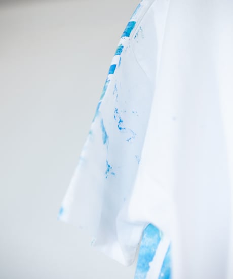 "草木が濡れる音" The sound of grass getting wet, Hand-printed silk-screen T-shirt