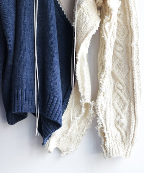 "雨明け招き" the Pray after the Rainfall knit, reconstructed from blue and white knit vintages
