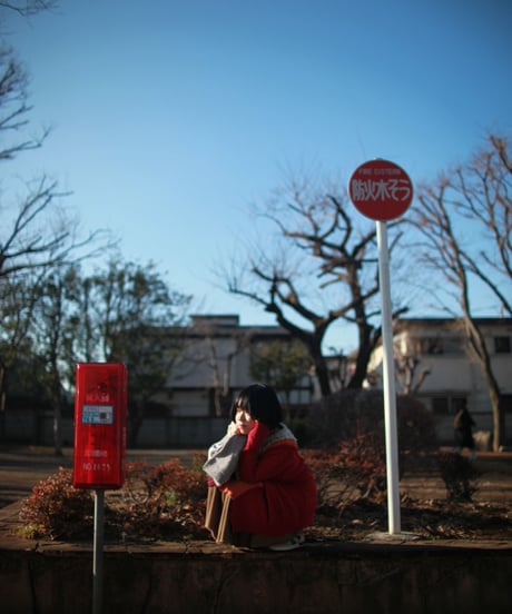 "その色情は不均衡なようで優しい手直しが繰り返されていた" Lust colors seemed to be unbalanced, and gentle repair was repeated