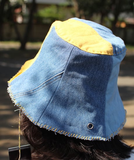 "両A面の青色彩" Blue Patchwork With Rainbow reversible hat, Rebuild by vintages