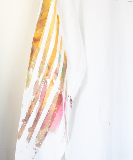 "ありのままで生きるくらいなら愛した方がマシのロンT" It's still better to love than live myway Long sleeve-T