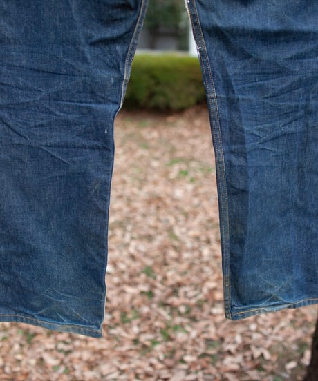 “二つの月” Two moons, a pale star, Based on Vintage Levi’s