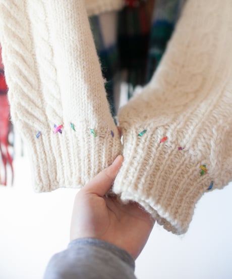 "あの日、白かっただけのニットセーター" turn the colors short-knit, Rebuild by vintages