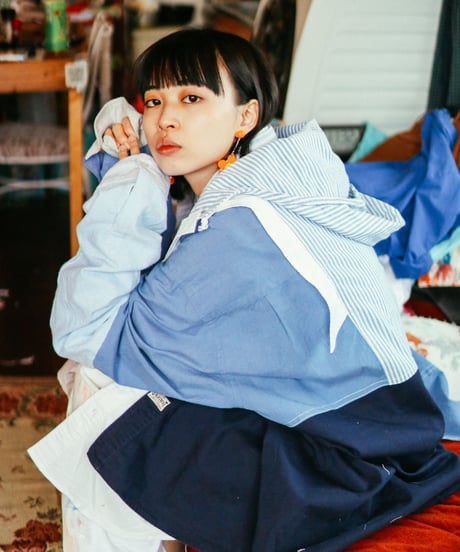 "天使のフリをする" Shirt Coat pretending to be an angel