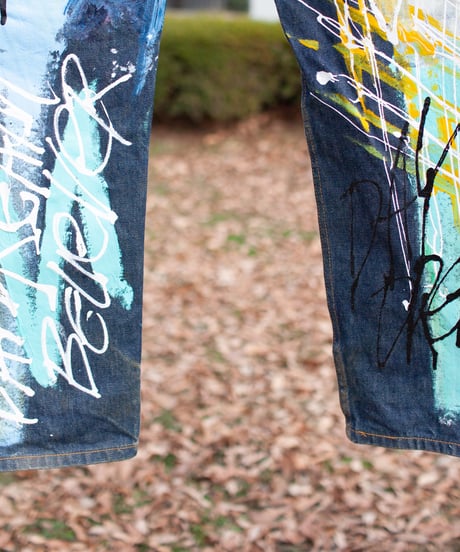 “二つの月” Two moons, a pale star, Based on Vintage Levi’s
