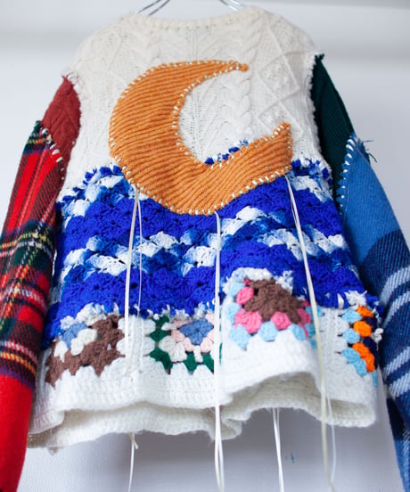 "海に浮かぶ月／夢の中で見た景色" The Moon Floating on the Sea / Scenery I Saw in a Dream, Rebuild by vintages