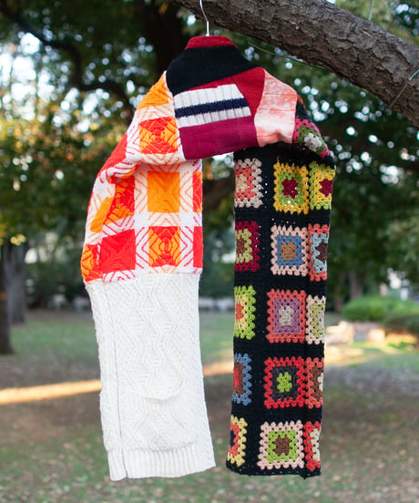 "夕暮れの窓と夜の宝石ケース" Vintage knit Rebuild Muffler by Dusk window and jewelry case at night